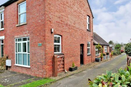 Lovely Comfortable 3 Bed Home, Worcester Exterior foto